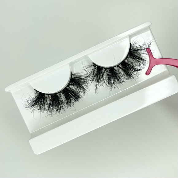 MARLIE - Picture 2 of 2